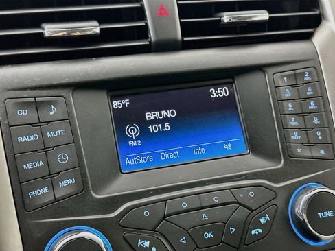 Used 2018 Ford Fusion S FWD image 19