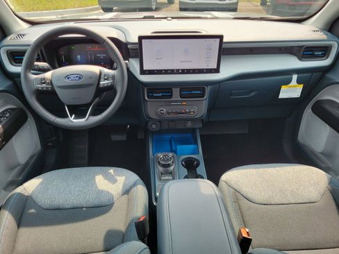 New 2025 Ford Maverick XLT w/ XLT Luxury Package image 13