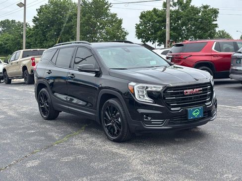 Certified 2024 GMC Terrain SLT w/ Tech Package AWD/4WD image 7
