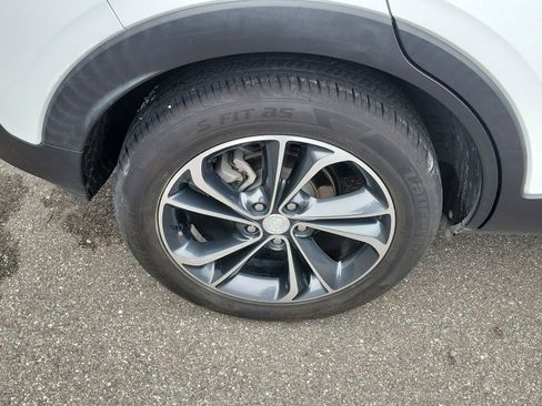 Used 2020 Buick Encore GX Select FWD image 37