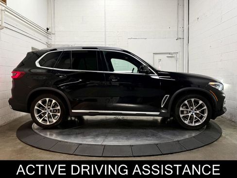 Used 2019 BMW X5 xDrive40i w/ Convenience Package image 9