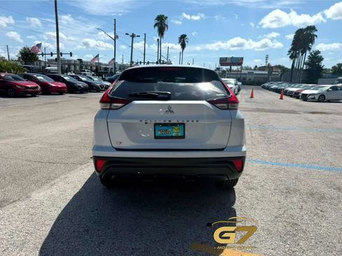 Used 2025 Mitsubishi Eclipse Cross SE AWD/4WD image 3