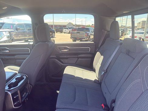 Used 2022 RAM 1500 Big Horn AWD/4WD image 33