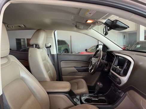 Used 2019 GMC Canyon SLT w/ Driver Alert Package image 30