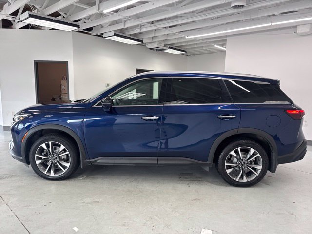 Used 2025 INFINITI QX60 Luxe AWD/4WD image 8