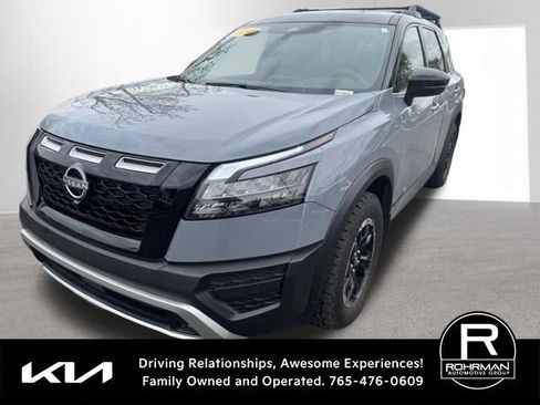 Used 2025 Nissan Pathfinder Rock Creek image 1