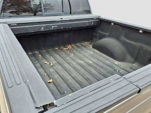 Used 2014 Ford F150 FX4 w/ Equipment Group 402A Luxury image 30