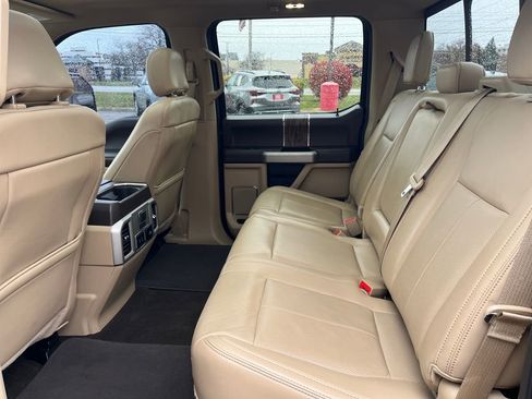 Used 2019 Ford F150 Lariat w/ Equipment Group 502A Luxury image 27