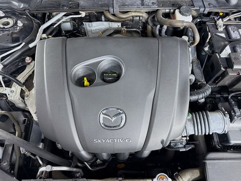 Used 2021 MAZDA MAZDA3 s image 39