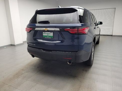 Used 2022 Chevrolet Traverse LS AWD/4WD image 7