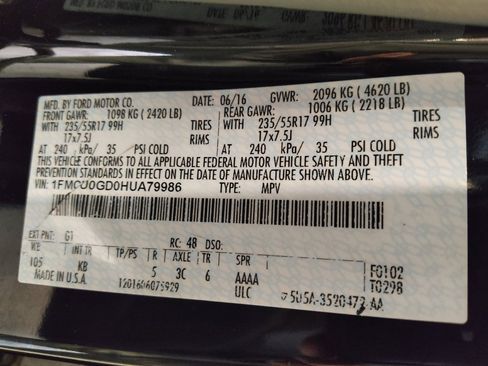 Used 2017 Ford Escape SE w/ Equipment Group 201A FWD image 33