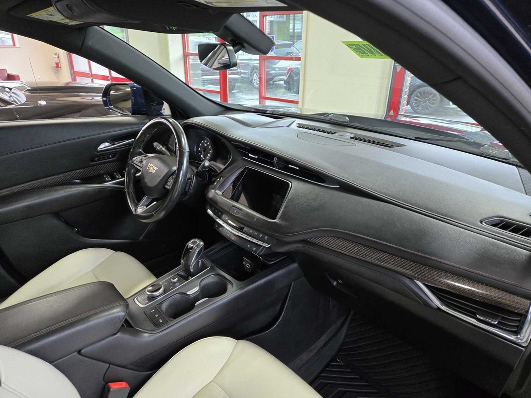 Used 2019 Cadillac XT4 Sport AWD/4WD image 19