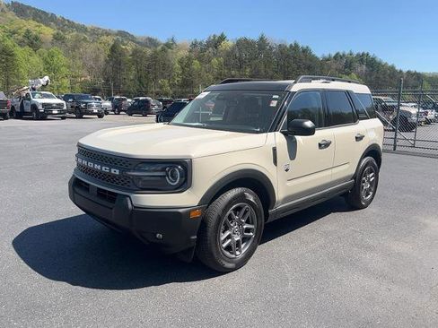 Certified 2025 Ford Bronco Sport Big Bend w/ Convenience Package image 2