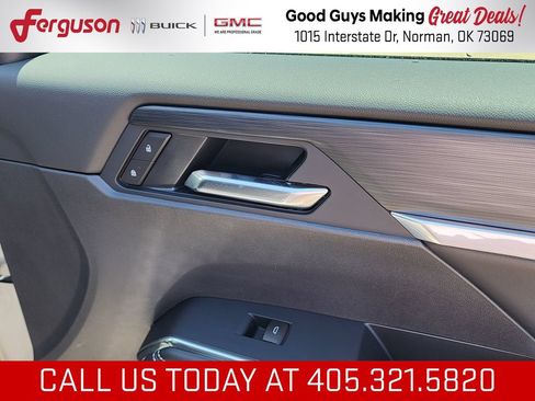 New 2026 GMC Acadia Elevation w/ Elevation Premium Package FWD image 39
