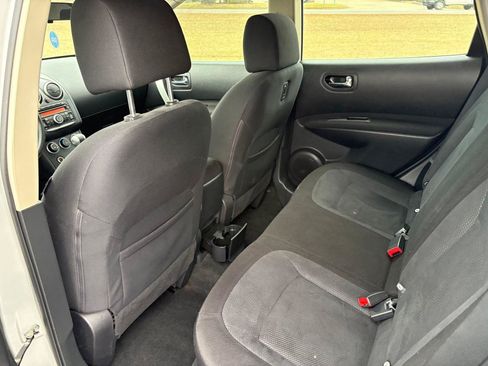 Used 2012 Nissan Rogue S FWD image 8