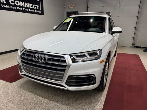 Used 2019 Audi Q5 Prestige w/ Prestige Package AWD/4WD image 5