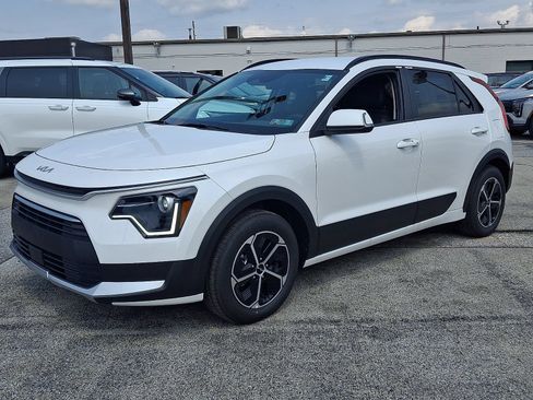 New 2026 Kia Niro EX FWD image 5