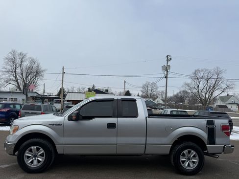 Used 2014 Ford F150 XLT w/ XLT Convenience Package image 2
