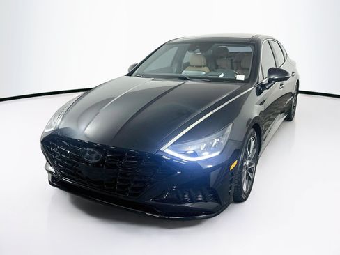 Used 2021 Hyundai Sonata Limited FWD image 3