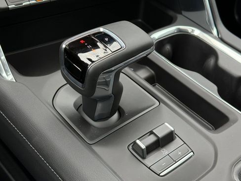 New 2026 GMC Sierra 1500 Denali AWD/4WD image 24