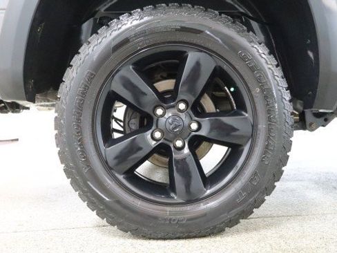 Used 2019 RAM 1500 Classic Warlock w/ Electronics Group image 18