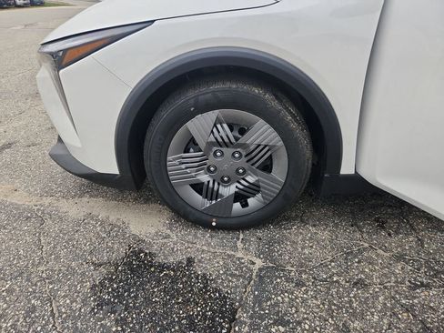 New 2025 Kia K4 LX image 4