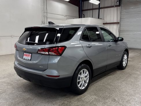 Used 2024 Chevrolet Equinox LS image 17