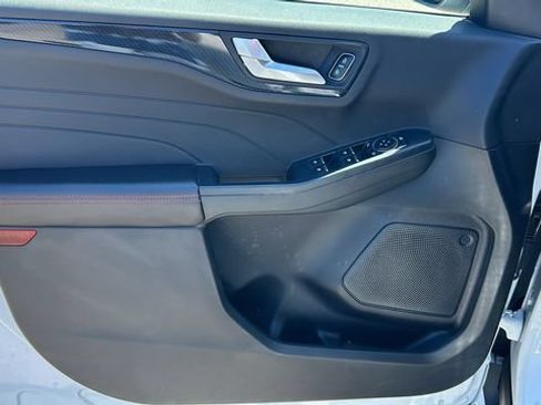 Certified 2023 Ford Escape ST-Line w/ Tech Pack #1 AWD/4WD image 16