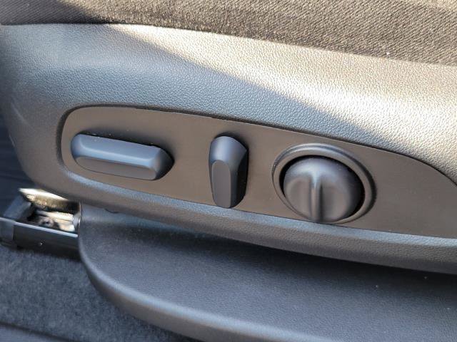 Used 2024 Chevrolet Equinox LT w/ LPO, Floor Liner Package FWD image 9