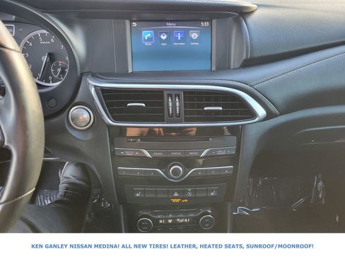 Used 2018 INFINITI QX30 Premium w/ Cargo Package image 26