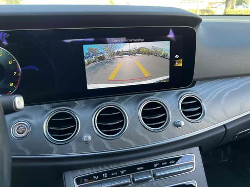 Used 2021 Mercedes-Benz E 350 Sedan image 39