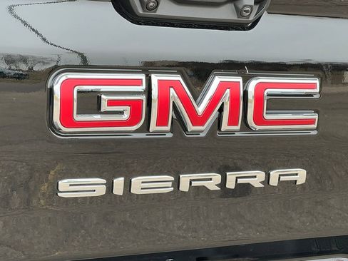 New 2026 GMC Sierra 2500 SLT w/ SLT Premium Package AWD/4WD image 57