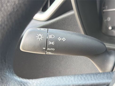 Used 2023 Toyota Corolla LE w/ Carpet Mat Package (TMS) FWD image 25