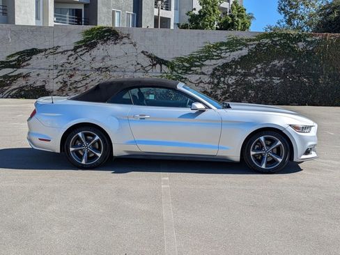 Used 2015 Ford Mustang Convertible w/ Equipment Group 051A image 4