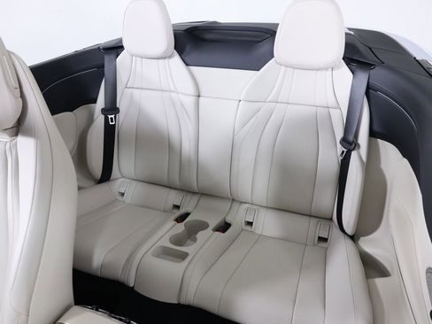 Used 2025 Mercedes-Benz CLE 450 4MATIC Cabriolet image 67