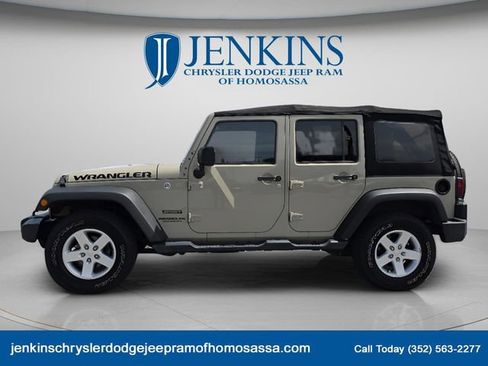 Used 2017 Jeep Wrangler Unlimited Sport w/ Quick Order Package 24S AWD/4WD image 8