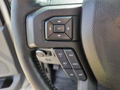 Used 2017 Ford F150 XLT w/ Equipment Group 302A Luxury AWD/4WD image 23