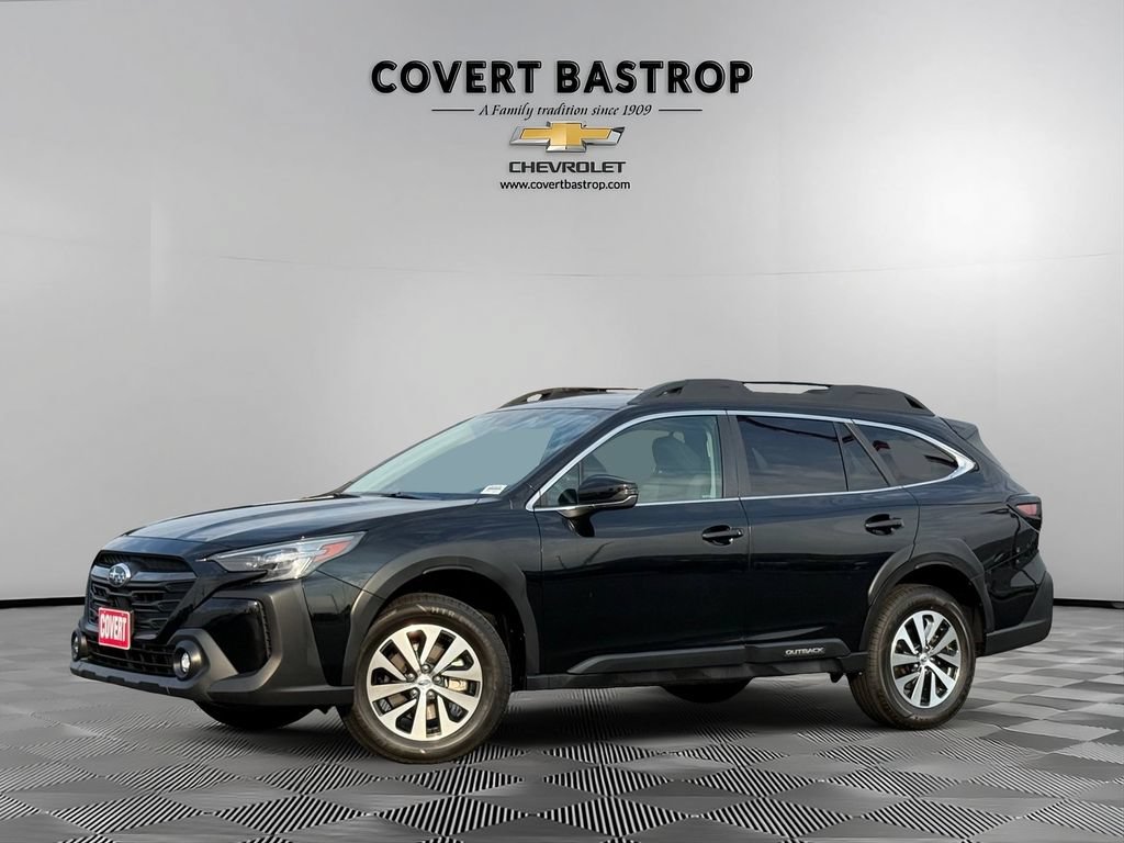 Used 2023 Subaru Outback Premium AWD/4WD image 1