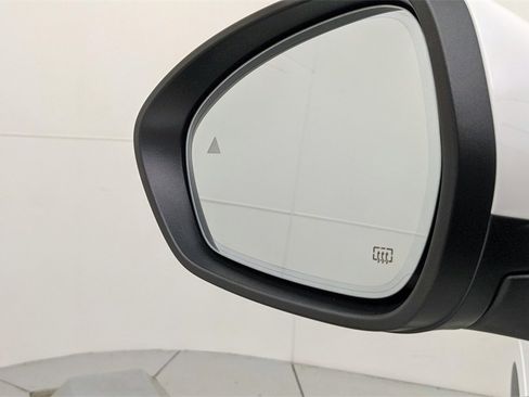Used 2024 Maserati Grecale GT image 14