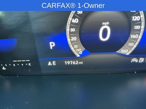 Used 2023 Volkswagen Tiguan SE image 25