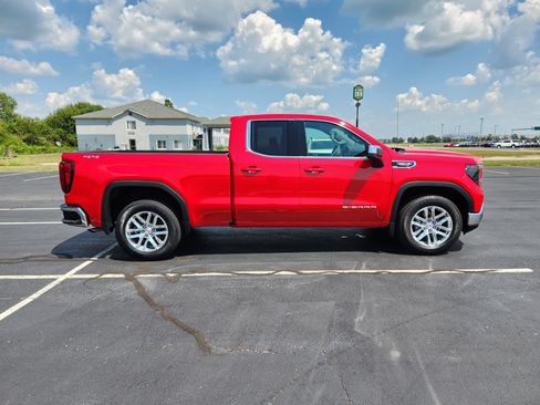 New 2025 GMC Sierra 1500 SLE w/ Preferred Package image 5