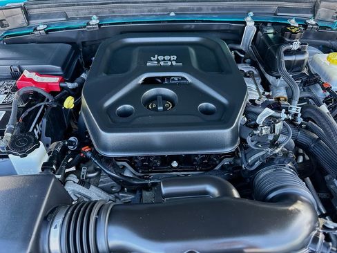 Used 2019 Jeep Wrangler Unlimited Sport S image 28