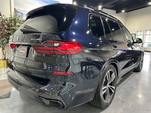 Used 2021 BMW X7 xDrive40i w/ M Sport Package AWD/4WD image 34