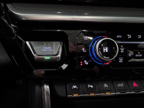 Certified 2022 GMC Sierra 1500 Denali w/ Denali Reserve Package image 25