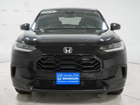 Used 2026 Honda HR-V Sport image 3