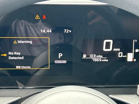 Used 2025 Nissan Kicks SV FWD image 14