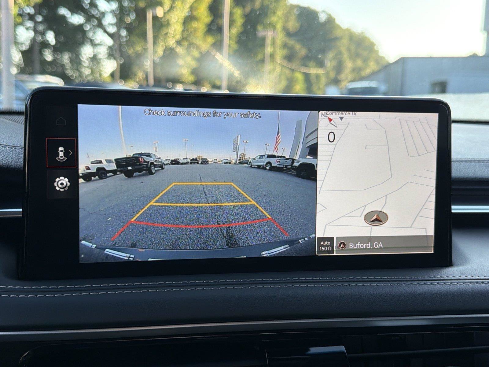 Used 2025 Genesis G70 2.5T RWD image 29