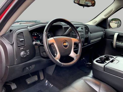 Used 2009 Chevrolet Silverado 1500 LT w/ Power Pack Plus RWD image 16