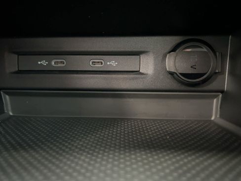 New 2026 Volkswagen Taos S image 30