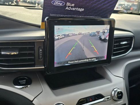 Certified 2023 Ford Explorer XLT w/ Equipment Group 202A image 32